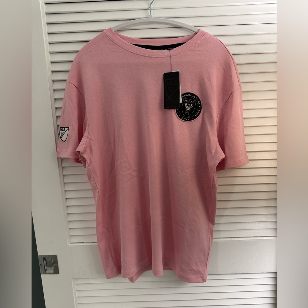 MWT InterMiami Soccer Club Pink Short Sleeve Tee